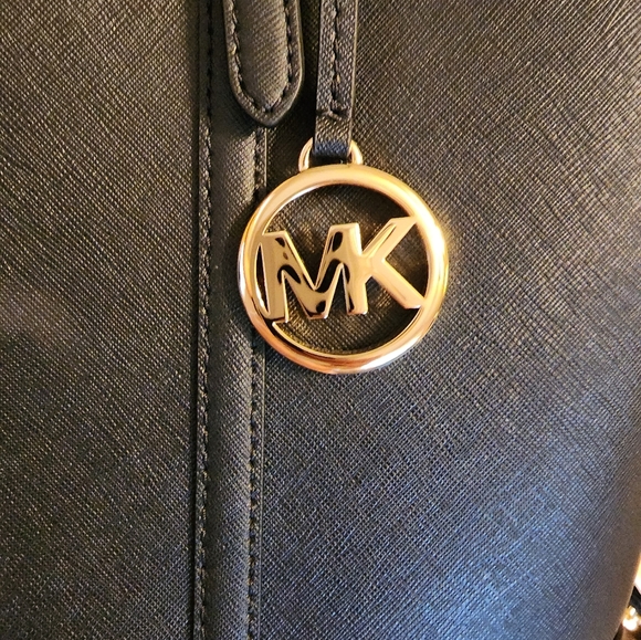 Michael Kors large black Jetset PURSE ONLY (Wallet sold) - Picture 3 of 6
